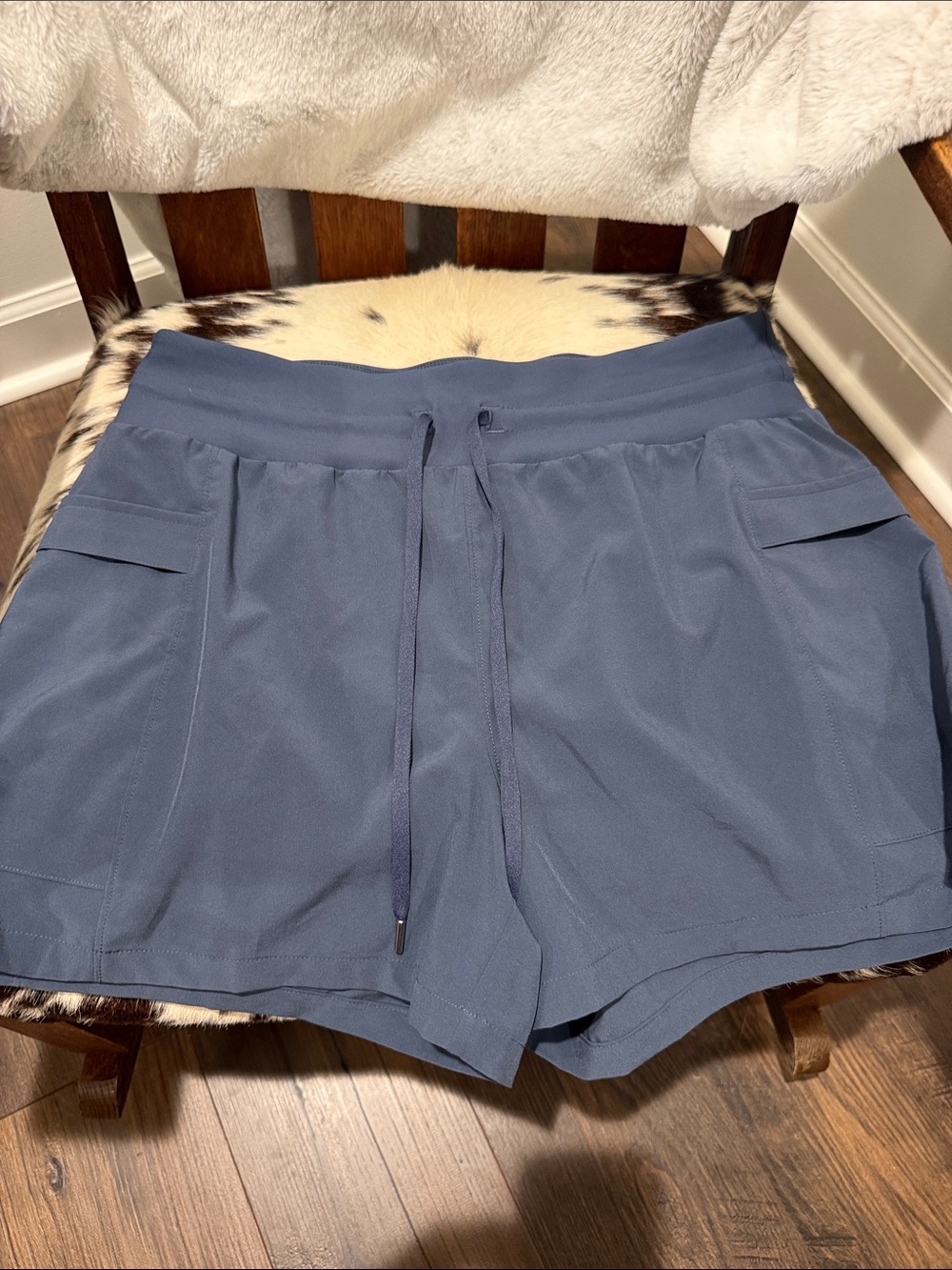 CALIA by Carrie Underwood Slate Blue Drawstring Athletic Shorts size medium